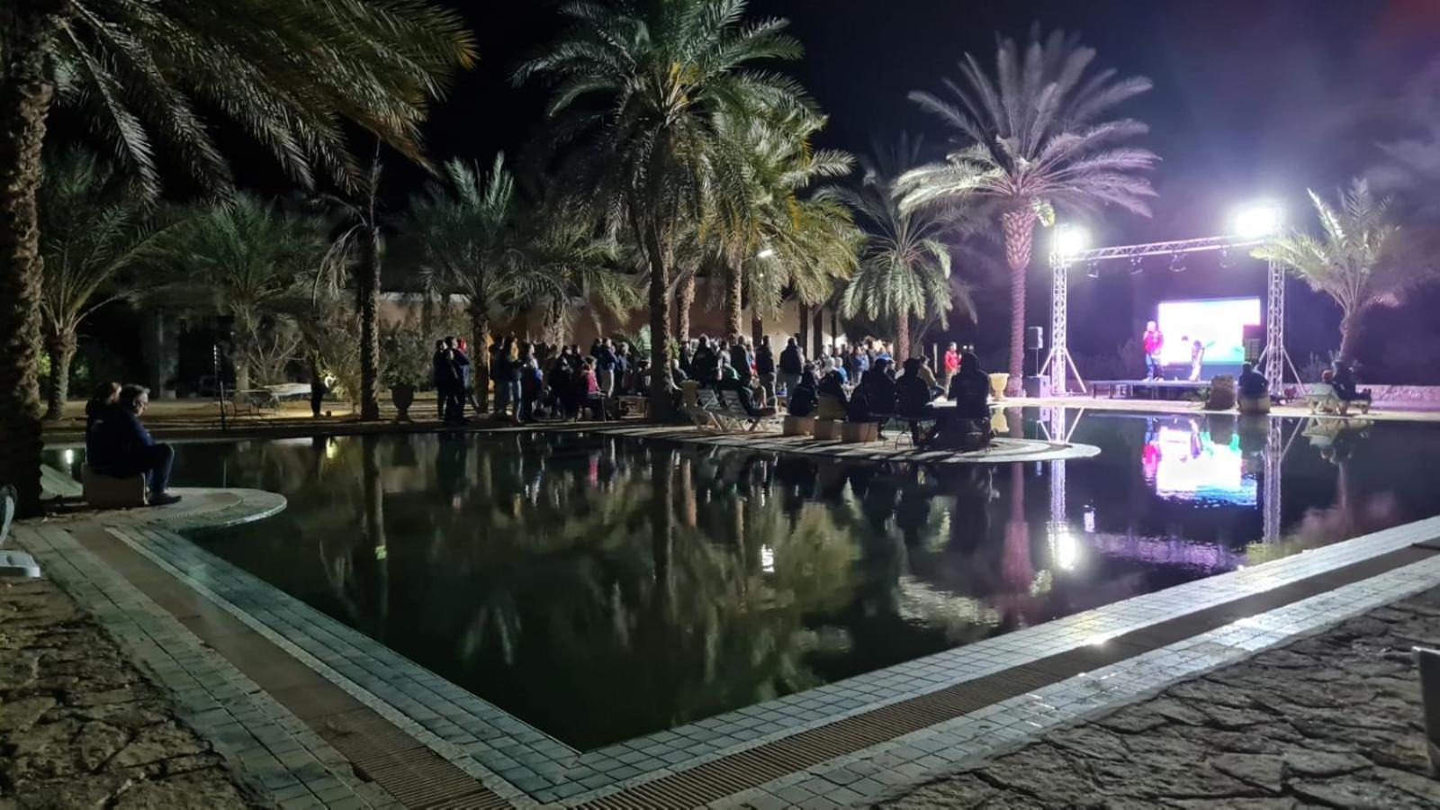 Hotel Pansy Qasr Ghilan Kültér fotó